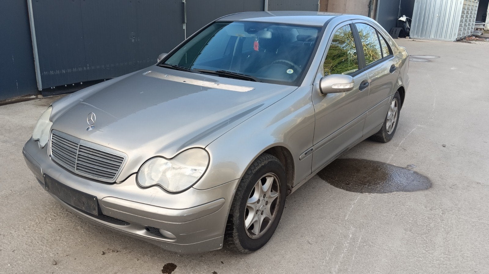 Te koop mercedes w203 C200 CDI voor export, Stof, Zwart, 4 cilinders, Bruin
