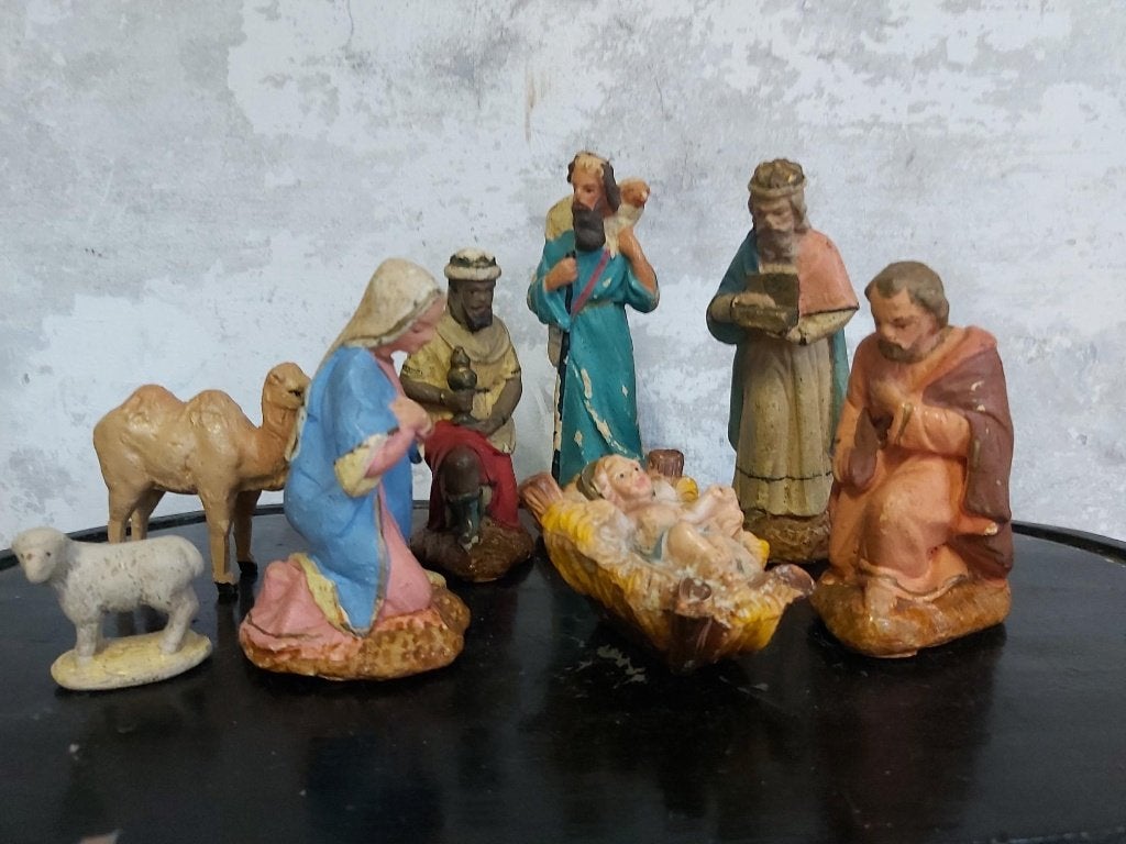 Leuke set oude kerststal beeldjes, Diversen, Ophalen of Verzenden