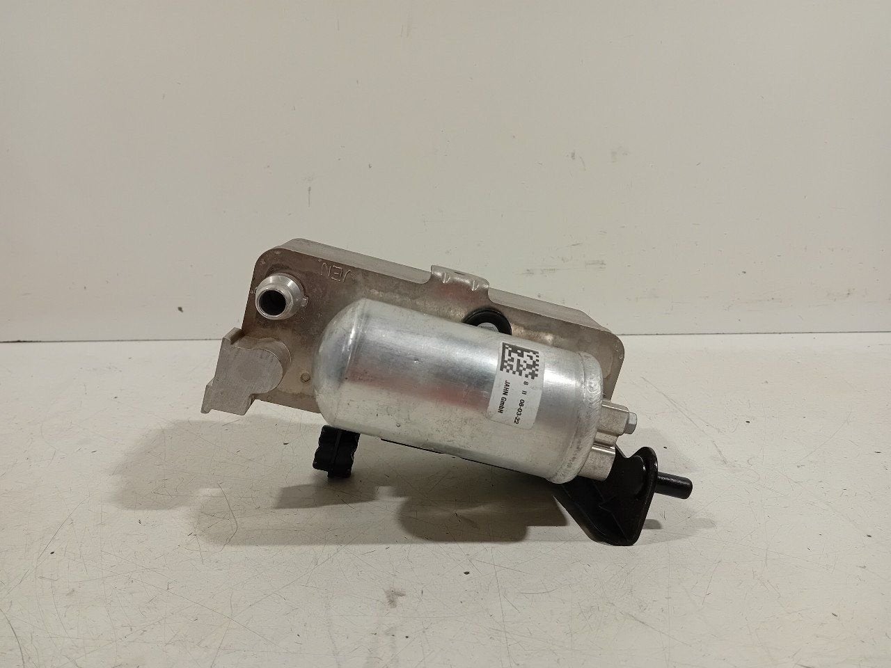 Oliekoeler BMW iX, Auto-onderdelen, Onderdelen@venauto.nl, Van der Ven Autorecycling B.V., Gebruikt, Ettenseweg 76, 4706 PB Roosendaal, The Netherlands