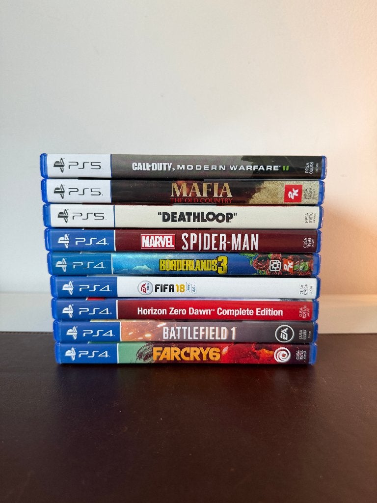PS5 / PS4 Games, Games en Spelcomputers, Ophalen, Zo goed als nieuw, Eén computer