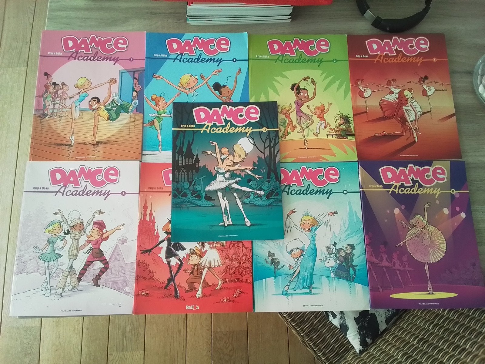 Dance academy 9 albums sc, Livres, BD, Enlèvement ou Envoi, Utilisé