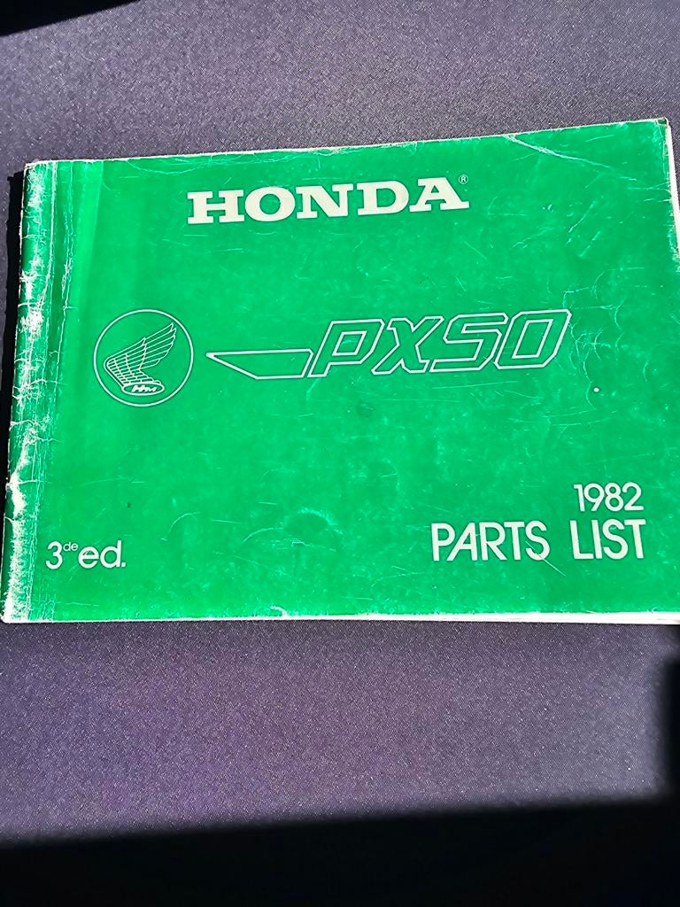 Parts list Honda Px 50 vanaf 1982, Fietsen en Brommers, Handleidingen en Instructieboekjes, Ophalen