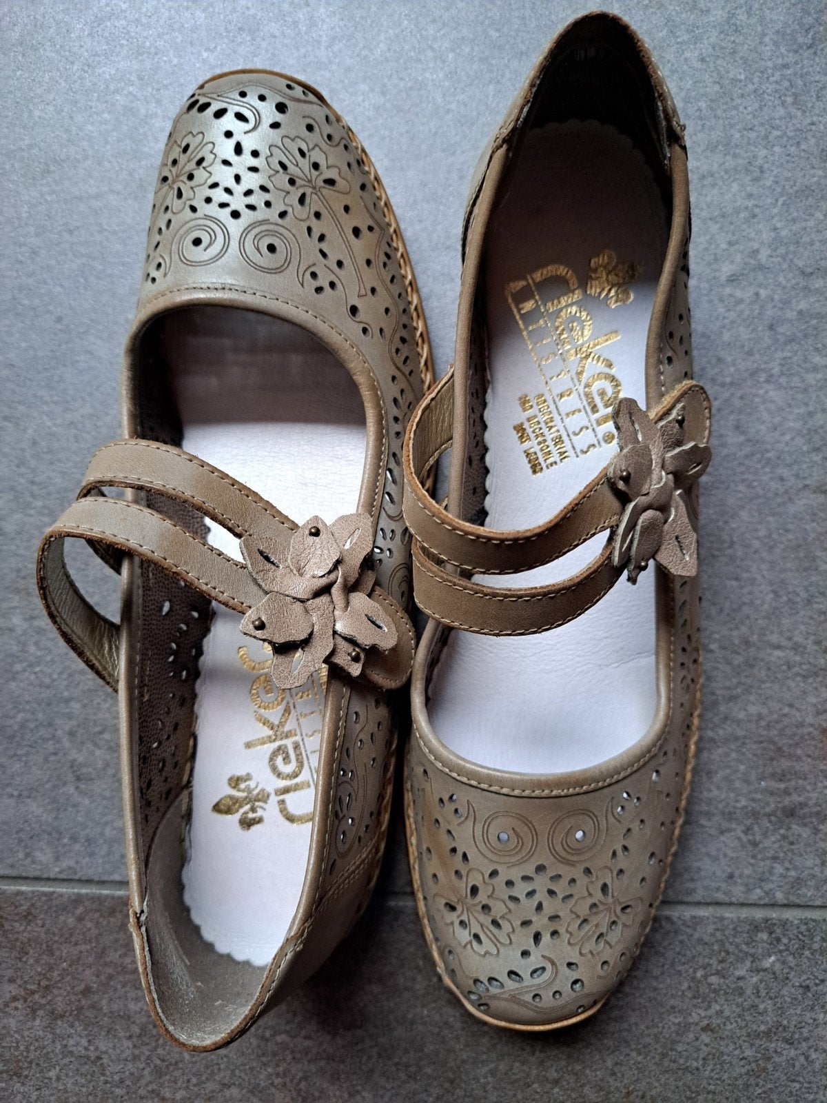 damesschoenen, Ophalen of Verzenden, Nieuw, Overige kleuren