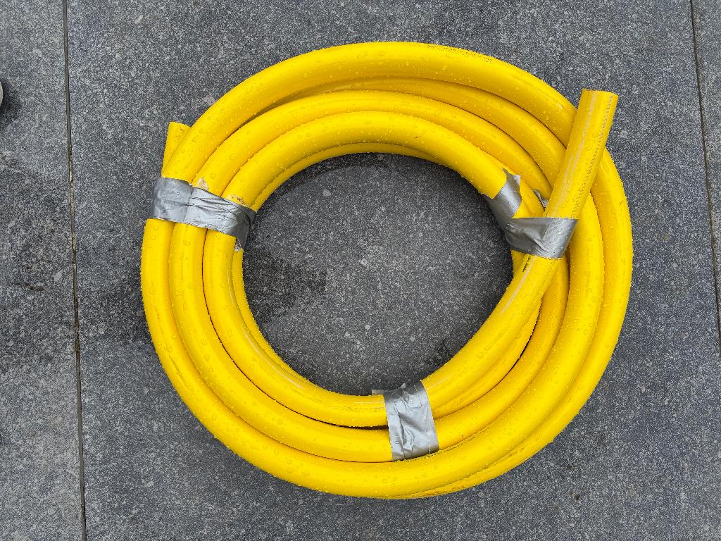 7 meter Alfaflex darm 5/4", Doe-het-zelf en Bouw, Buizen en Afvoer, Ophalen, Overige materialen, 6 meter of meer, Overige typen