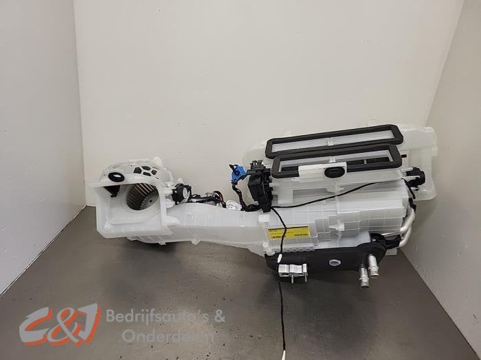 Kachelhuis van een Opel Vivaro, Gebruikt, -, -, Opel