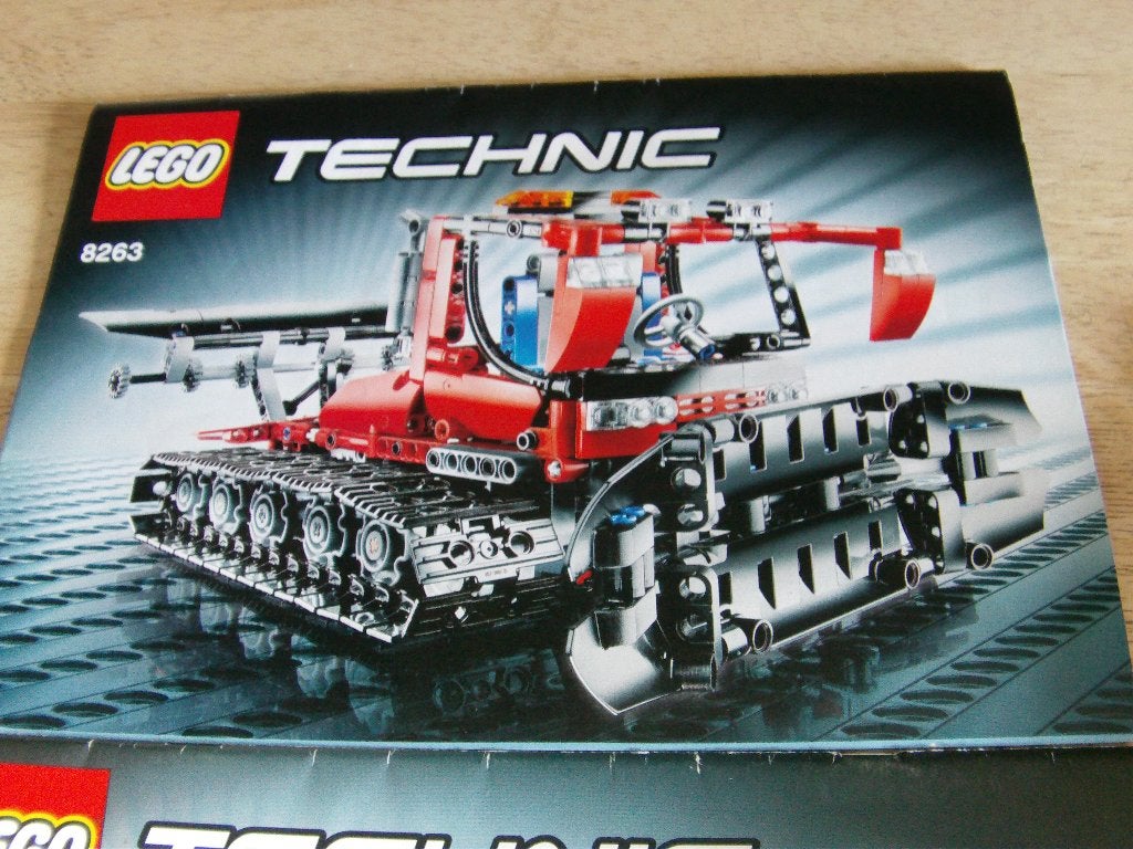 lego, Technic : Traffic : Snow Groomer 8263, année 2009, Enfants & Bébés, Enlèvement ou Envoi, Lego, Ensemble complet, Instructions incluses