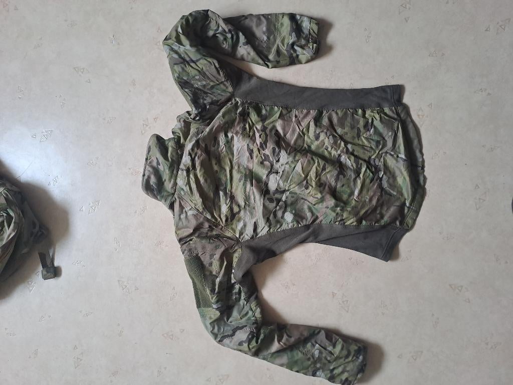 Uf Pro hunter sweater multicam S, Collections, Enlèvement ou Envoi, Armée de terre