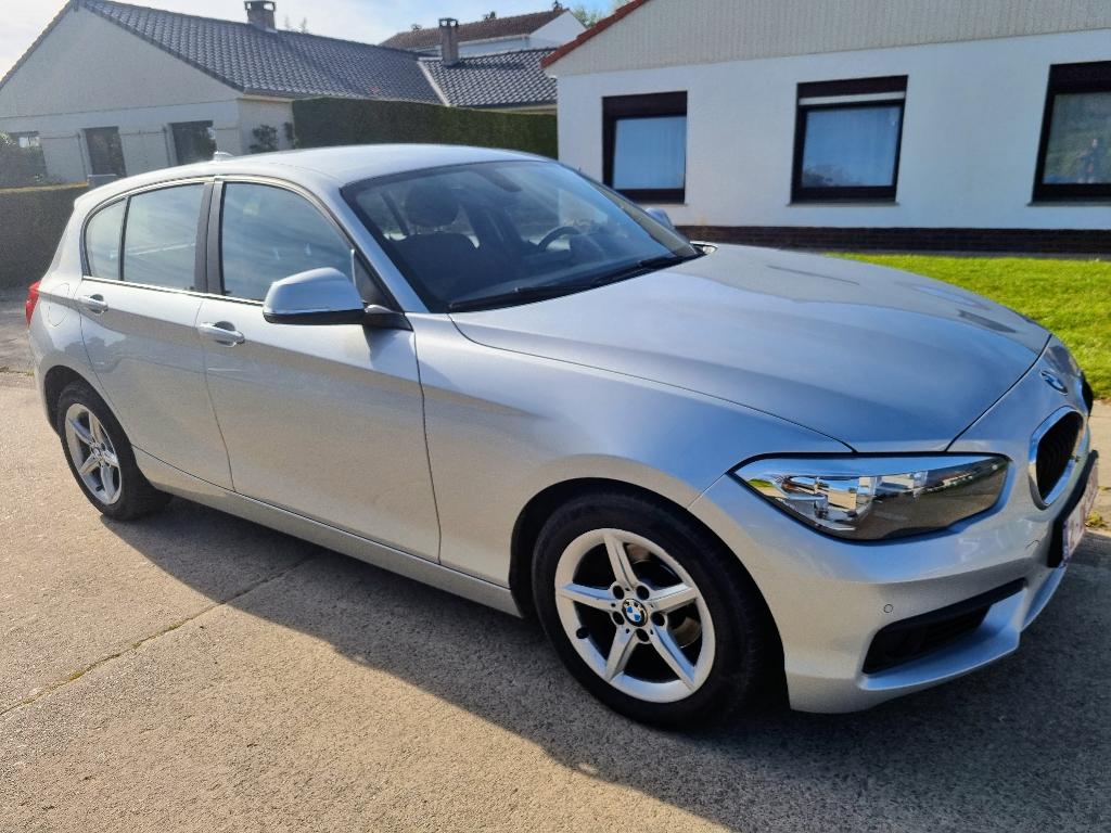 BMW 118i Automaat | Uitstekende staat | Euro 6, Auto's, 5 zetels, 5 deurs, Particulier, 3 cilinders