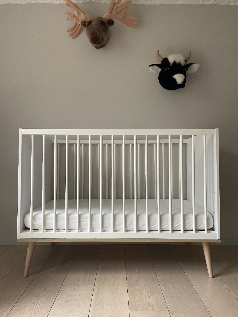 Babybed Quax 120x60 cm, Ophalen, Zo goed als nieuw, Ledikant