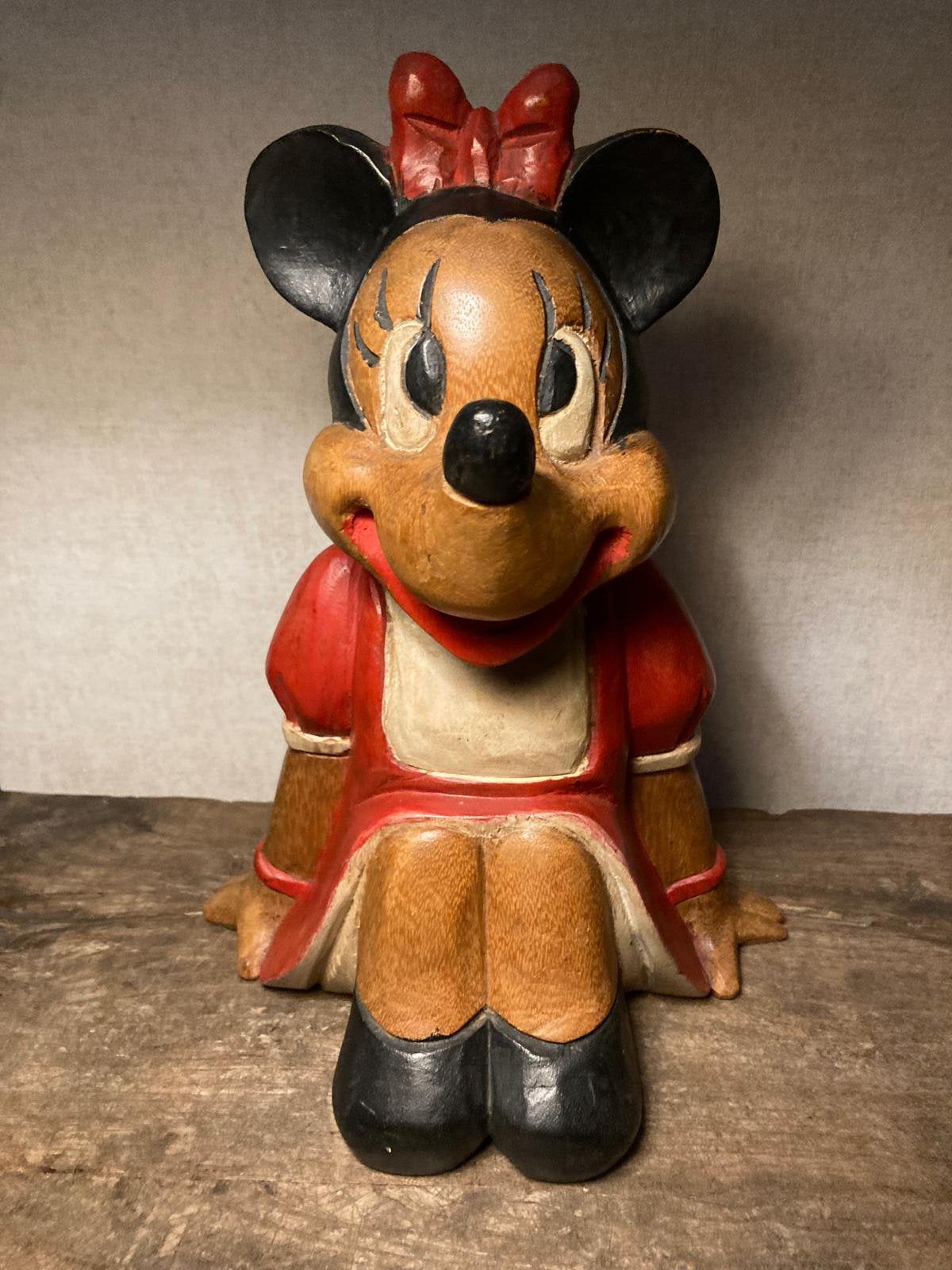 Uniek Houten Disney Minnie Mouse Beeld – Handgesneden, Ophalen of Verzenden, Mickey Mouse, Gebruikt, Beeldje of Figuurtje