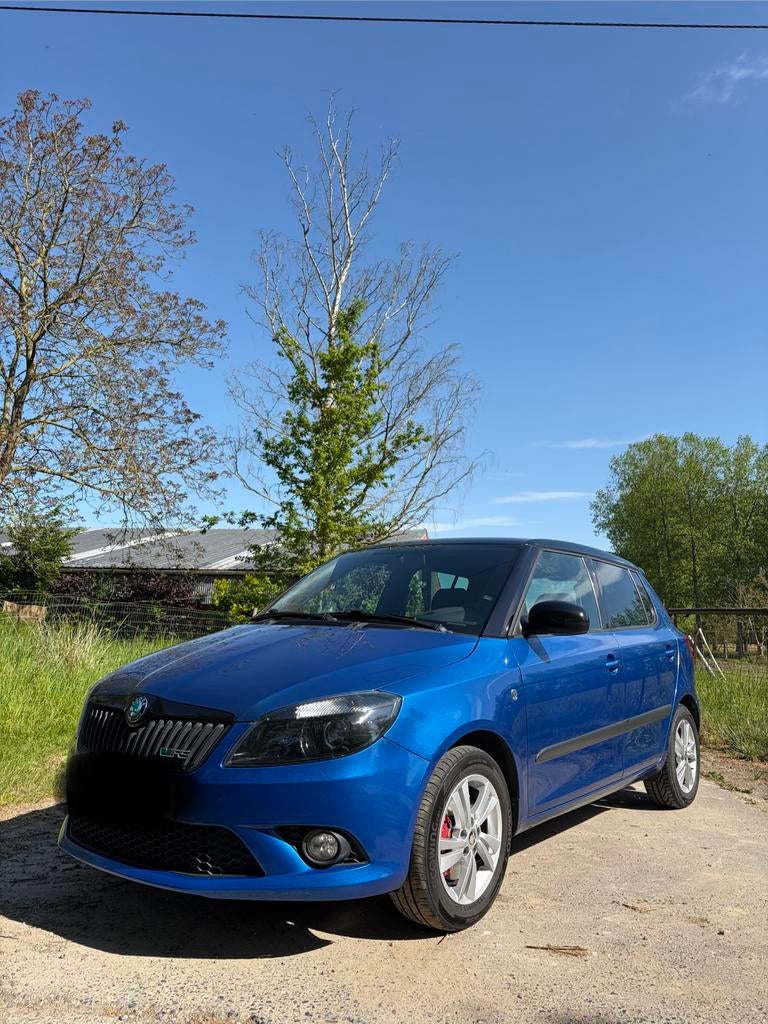 Skoda Fabia Vrs, Auto's, Euro 5, Stof, Zwart, 4 cilinders