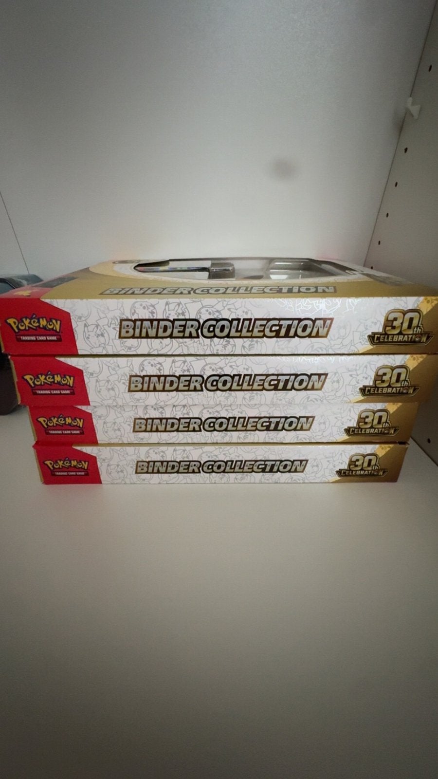 Collection binder ( 30ème anniversaire pokemon ), Ophalen, Nieuw, Boosterbox