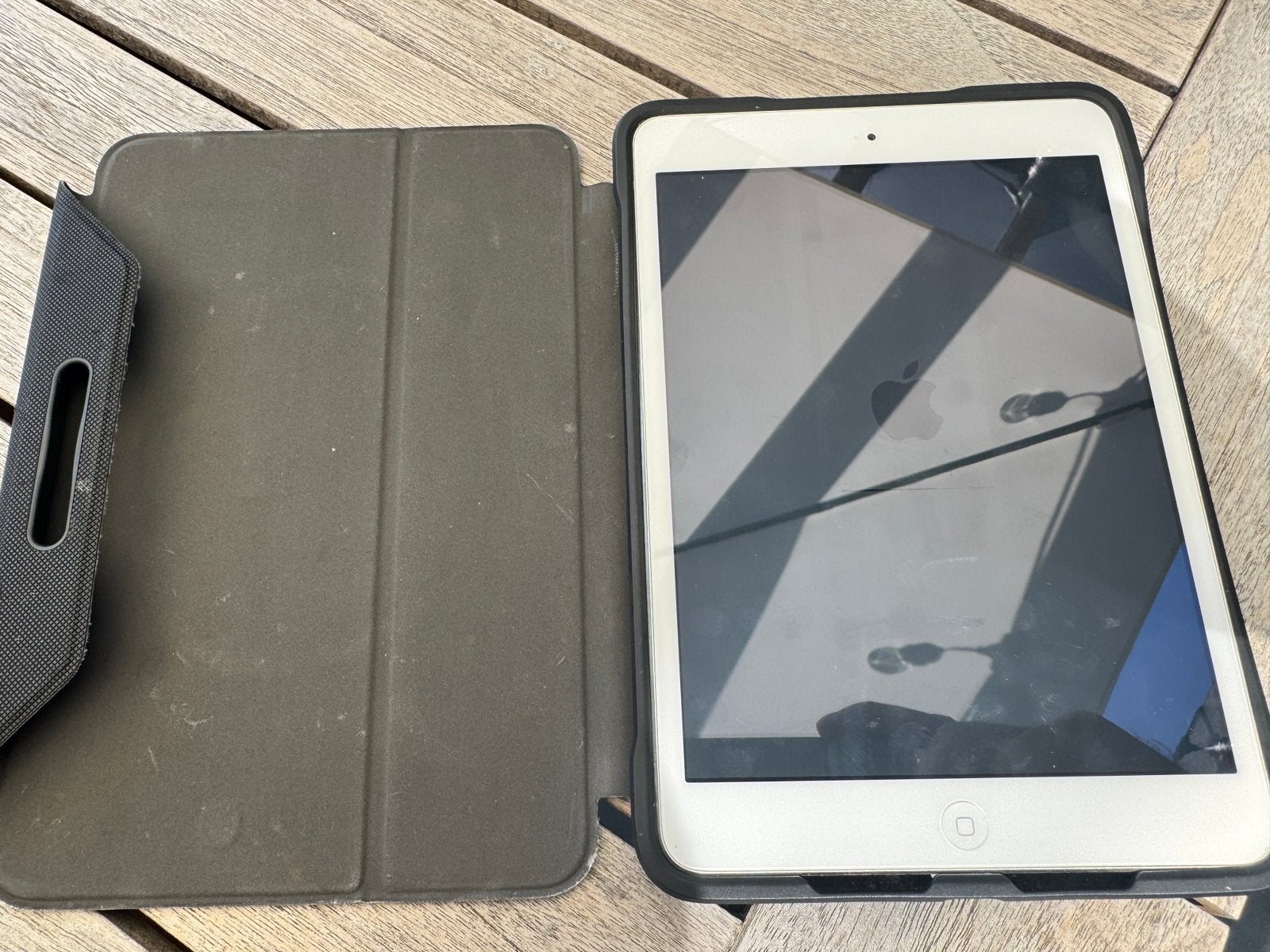 Ipad mini 2, Informatique & Logiciels, Apple iPad Tablettes, Comme neuf, Enlèvement, Blanc, Wi-Fi
