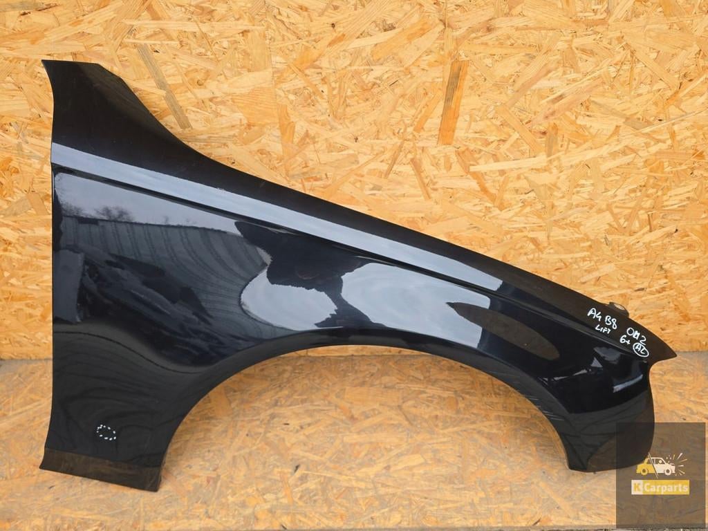 Audi A4 B8 Relever l'aile avant droite, Autos : Pièces & Accessoires, AUDI AG, Auto-Union-Strasse 1
85045  Ingolstadt, DE, Audi