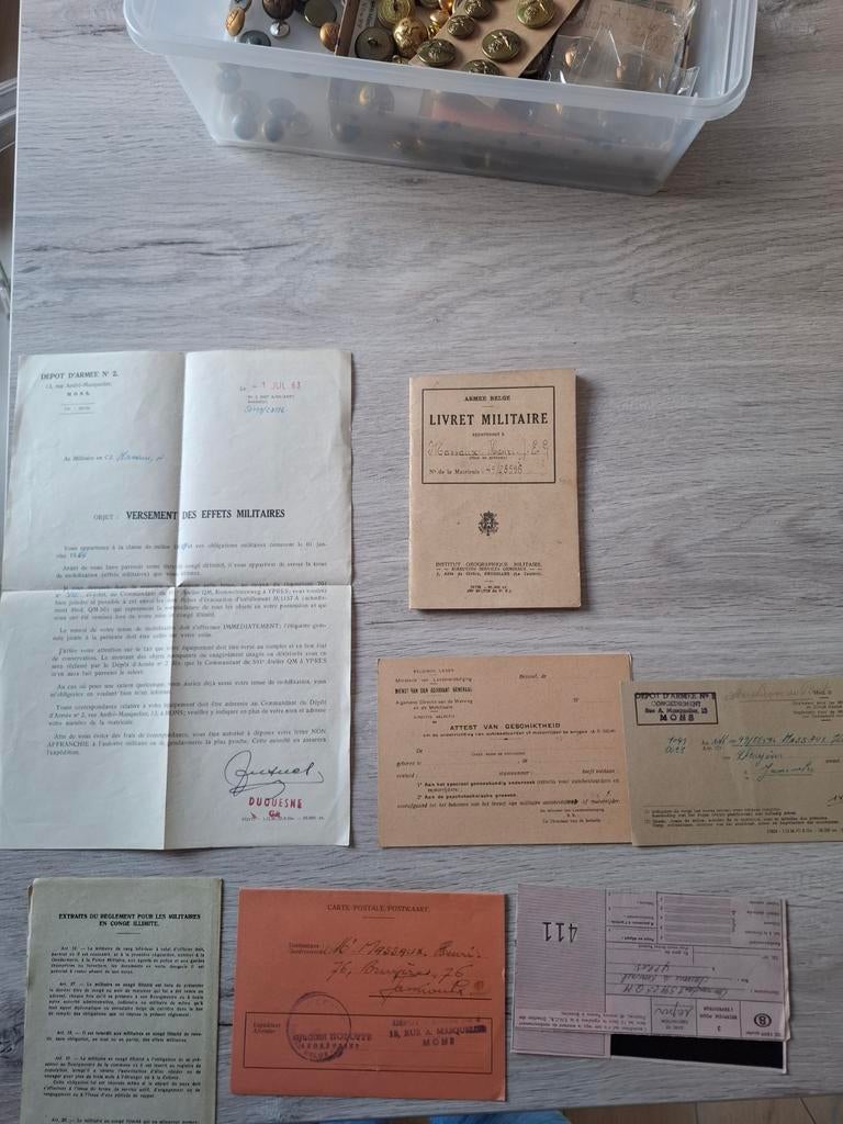 Chasseurs ardennais grouping  carnet militaire  et, Enlèvement ou Envoi