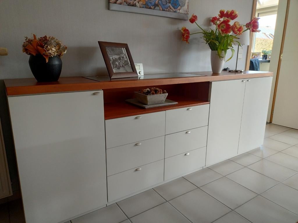 Commode (peut être livrée à votre domicile), 25 à 50 cm, 200 cm ou plus, Avec tablette(s), Cerisier