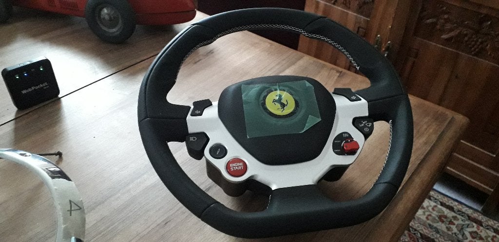 VOLANT FERRARI 488, Enlèvement, Neuf, Ferrari