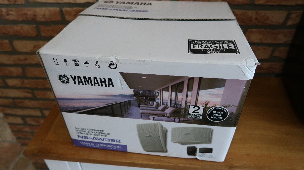 Yamaha NS-AW392 outdoor speakers ZWART NIEUW, TV, Hi-fi & Vidéo, Enlèvement ou Envoi, Yamaha, 60 à 120 watts, Comme neuf