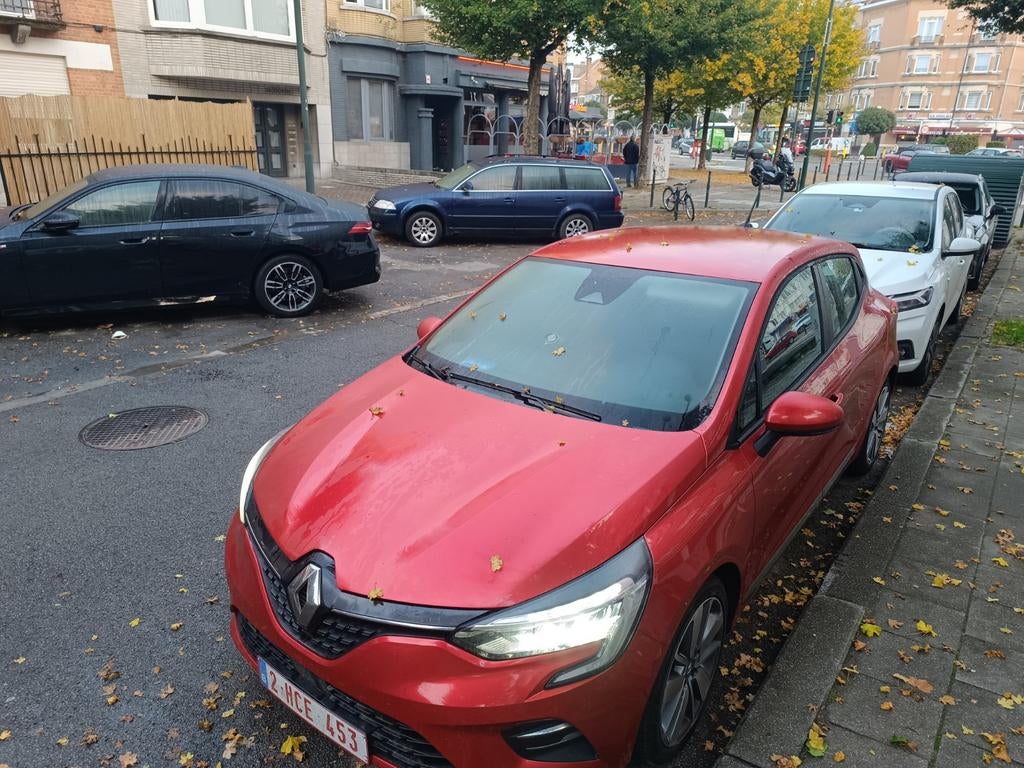 Renault Clio 5 1000cc 74kw beaucoup d' options a voir, Autos, Particulier, Achat