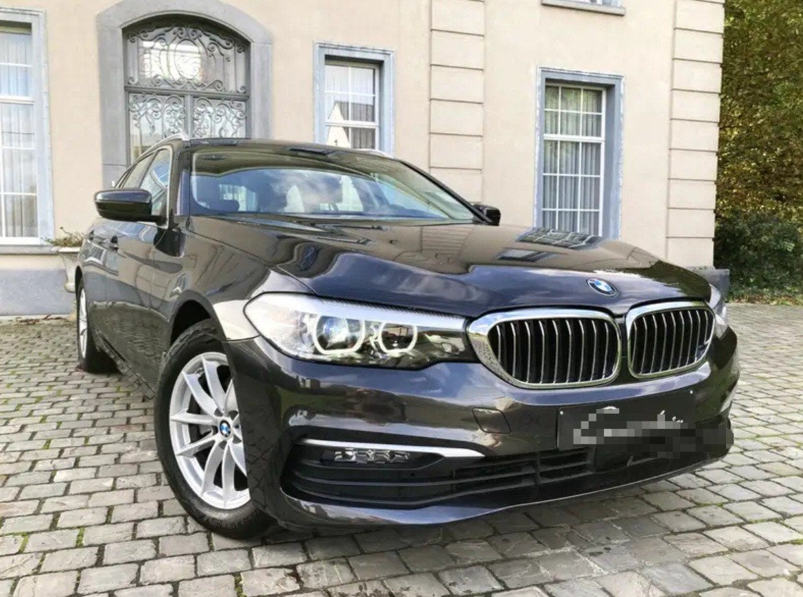 BMW 520d Touring 02/2020, Autos, Cuir, Argent ou Gris, Euro 6, Entretenue par le concessionnaire