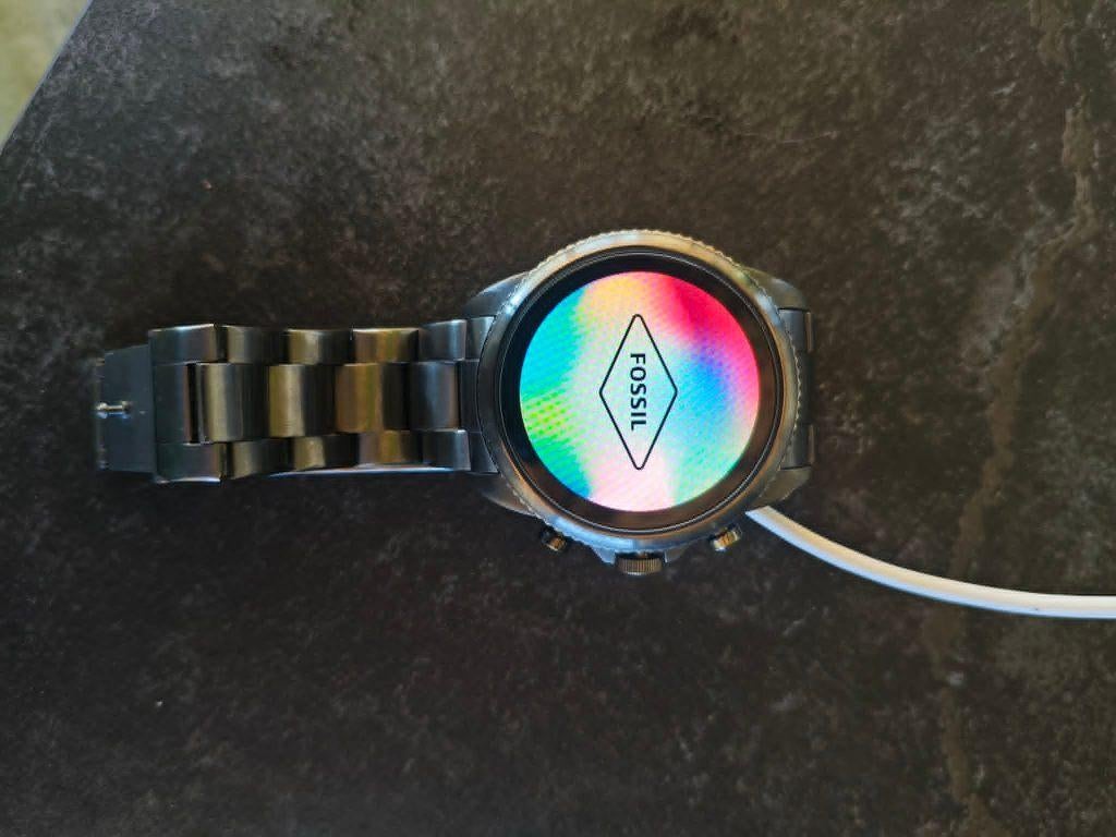 Fossil gen 6 smartwatch (2022) metal gray, Bijoux, Sacs & Beauté, Montres connectées, Gris, Enlèvement ou Envoi, Fossil, Comme neuf