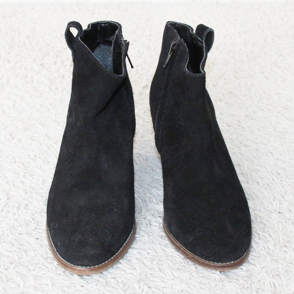 Mooie Suede MNG Laarsjes (Maat 38) s16 € 30,-, Kleding | Dames, Verzenden, Zwart, MNG, Lage of Enkellaarzen