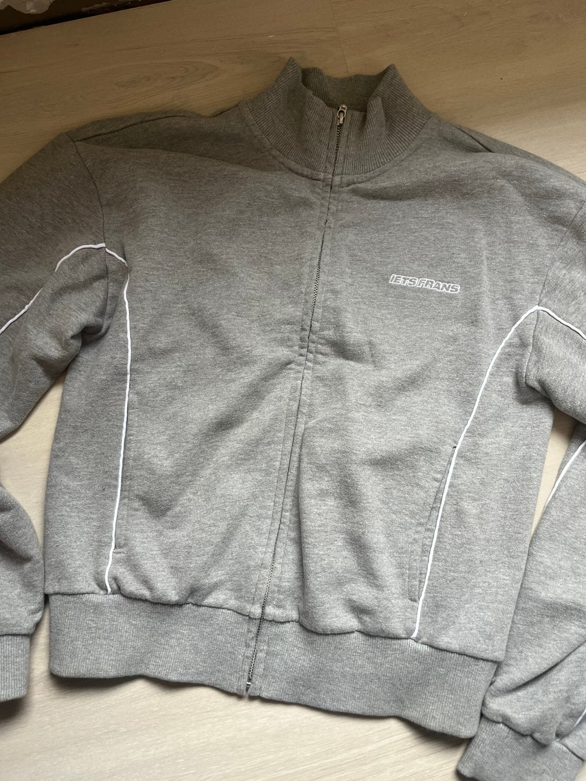 Iets frans gilet M, Kleding | Dames, Ophalen, Zo goed als nieuw