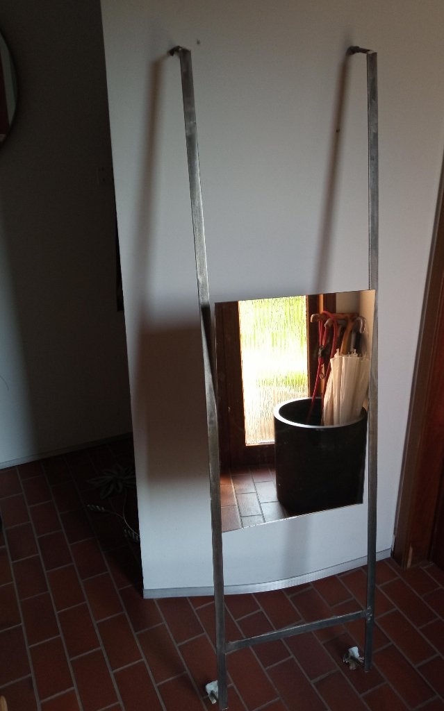 Miroir design industriel sur structure métallique, Moins de 100 cm, Enlèvement, Utilisé, 50 à 75 cm