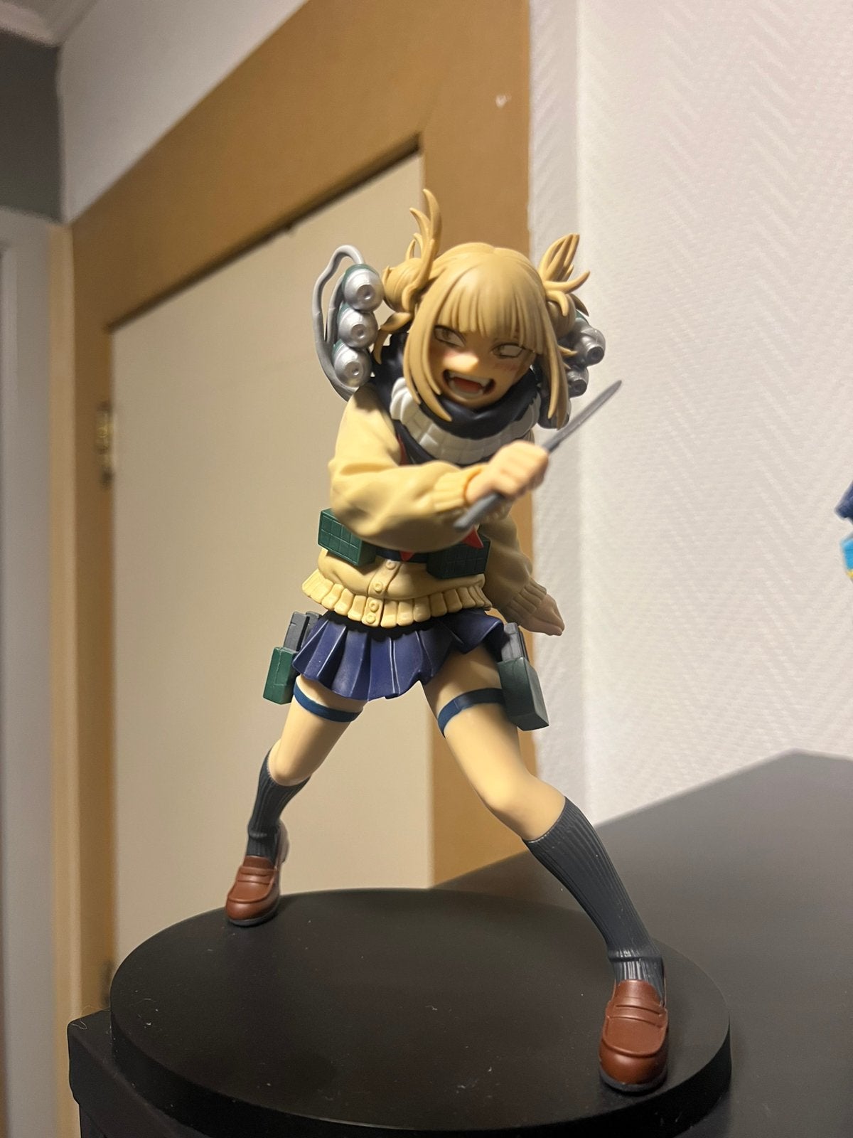 robe My Hero Academia - Himiko, Hobby & Loisirs créatifs, Modélisme | Figurines & Dioramas, Enlèvement, Comme neuf, Personnage ou Figurines