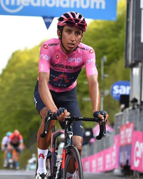 Pull rose Giro D'Italia Egan Bernal, Enlèvement ou Envoi, Comme neuf