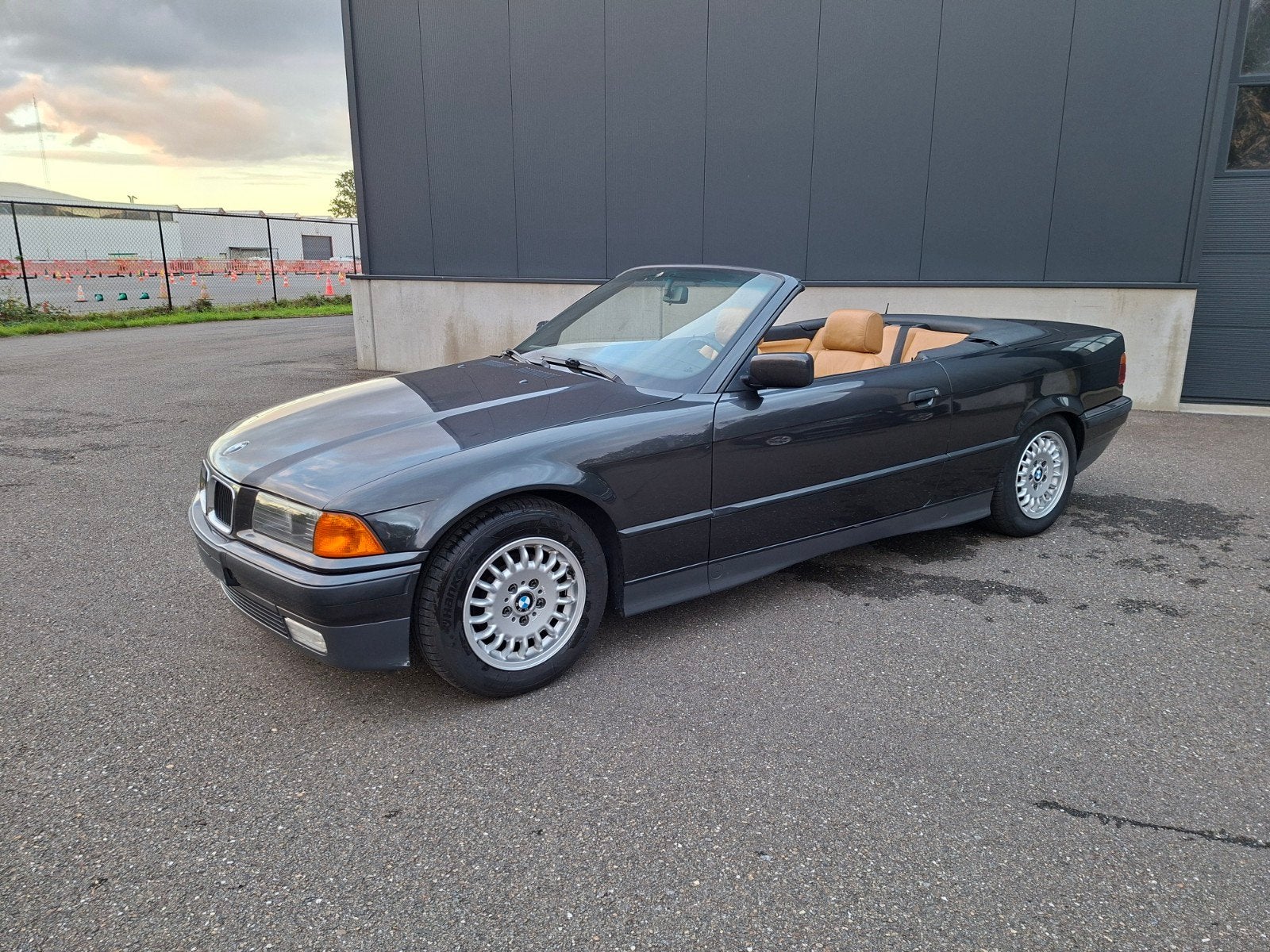 E36 325i - 1ste Lak - Manueel - Oldtimer - Cabrio, Autos, Achat, Ordinateur de bord, Cabriolet, 2 portes