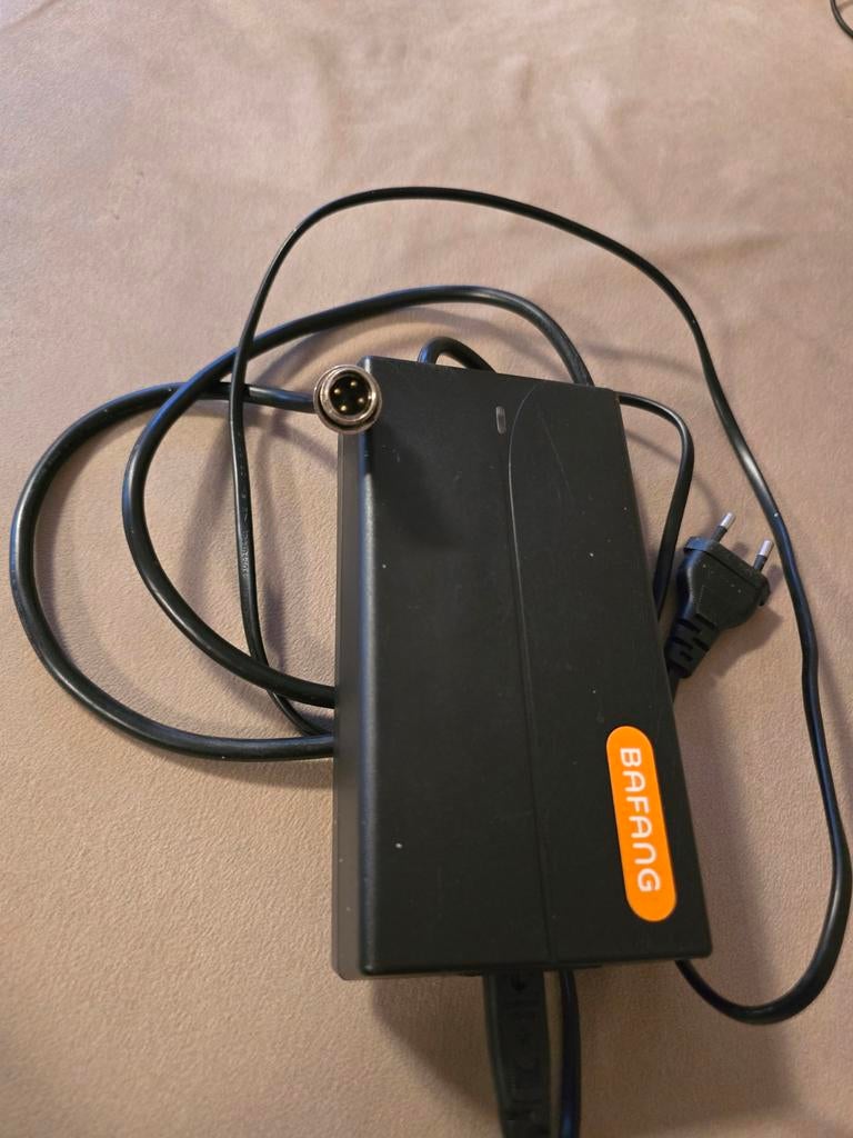 Chargeur Bafang pour vélo électrique, Vélos & Vélomoteurs, Enlèvement
