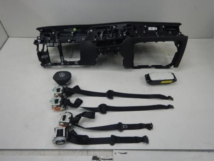 VW Passat B9 Dashboard + Airbagset Zwart Leer, Auto-onderdelen, Ophalen of Verzenden, Gebruikt