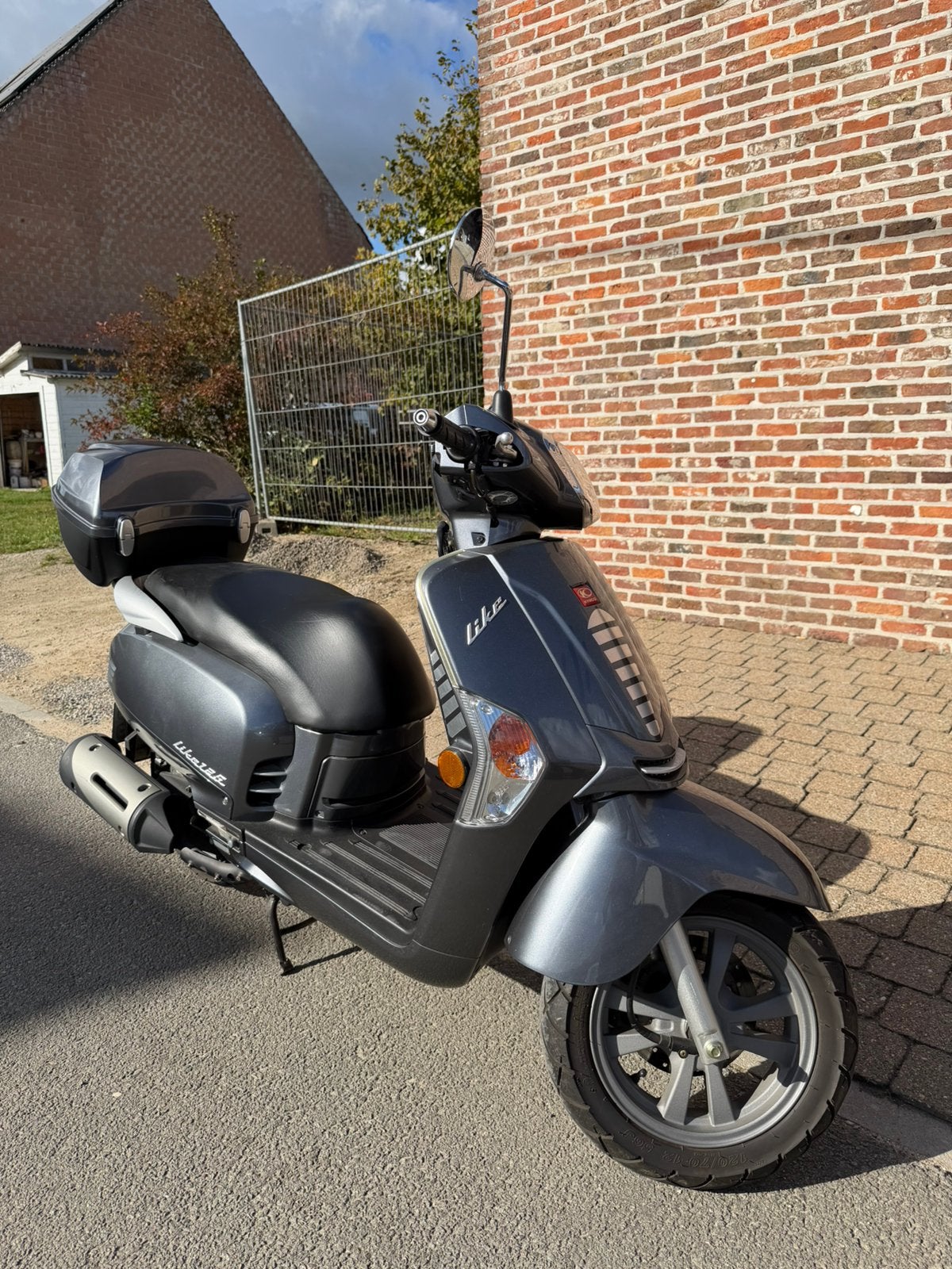 Grijze Kymco motor: like 125. te koop!, Vélos & Vélomoteurs, 125 cm³, Enlèvement, Essence, Like