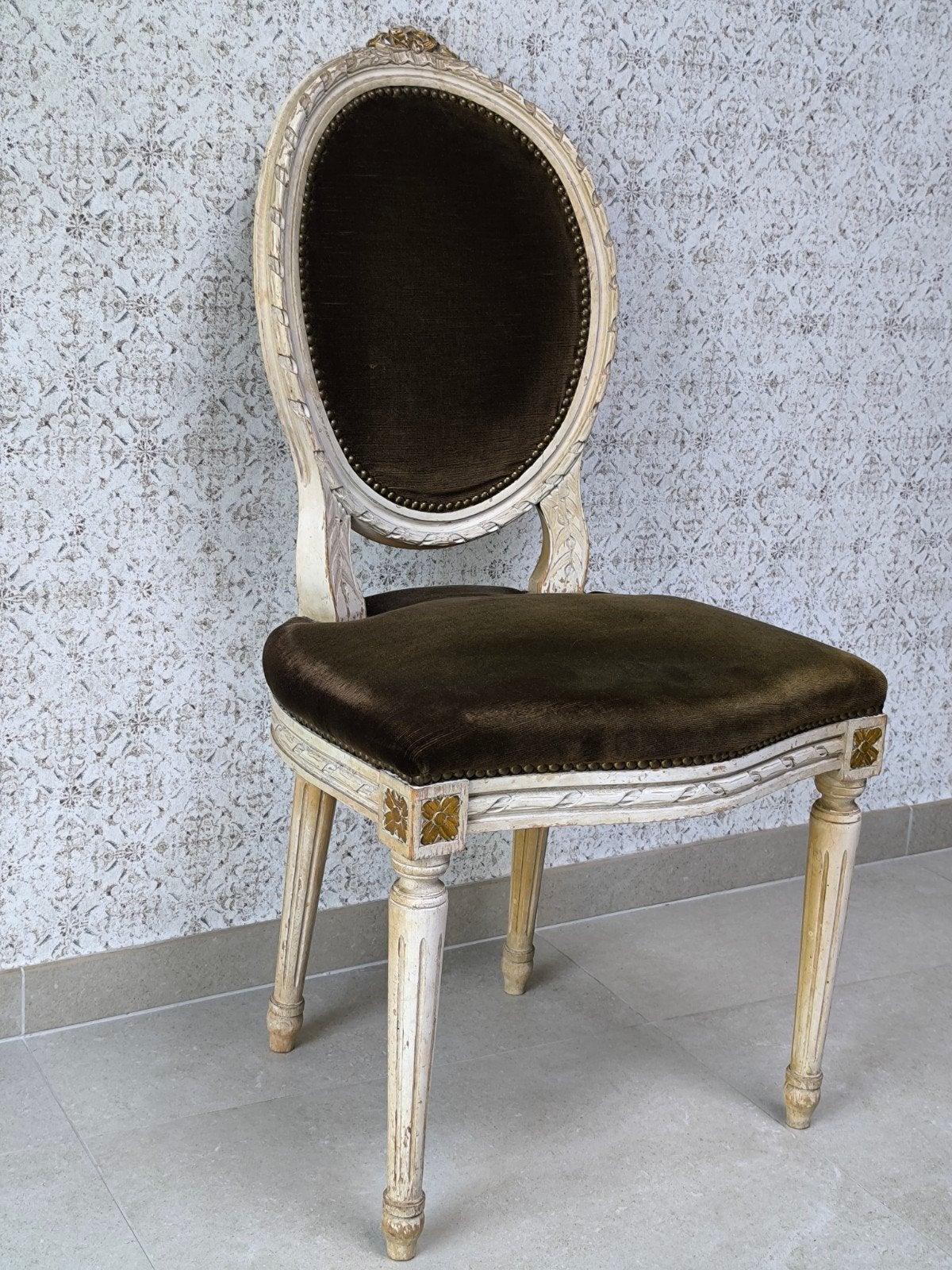 Antique/ Vintage Chaise en bois (Bon état!), Enlèvement