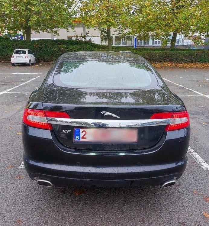 Jaguar XF 2.7 V6 Diesel, avec ct, prête à immatriculer, Autos, Cuir, Achat, Entretenue par le concessionnaire, Noir