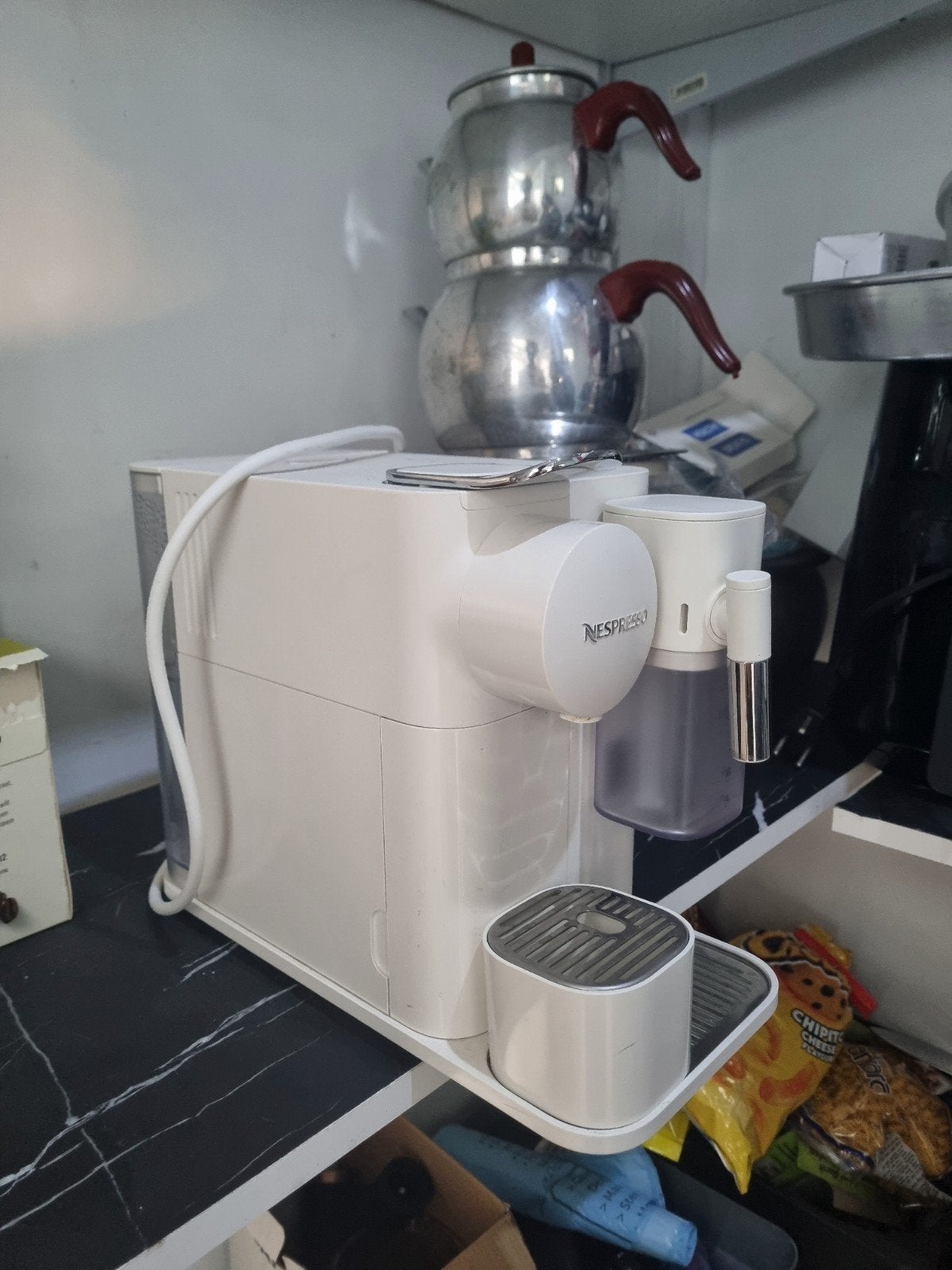 De'Longhi Nespresso Lattissima One EN51O.W - Koffiecupmachin, Enlèvement ou Envoi