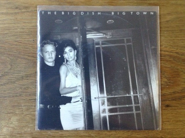 single the big dish, Cd's en Dvd's, Vinyl Singles, 7 inch, Ophalen of Verzenden, Pop, Beschermende buitenhoes