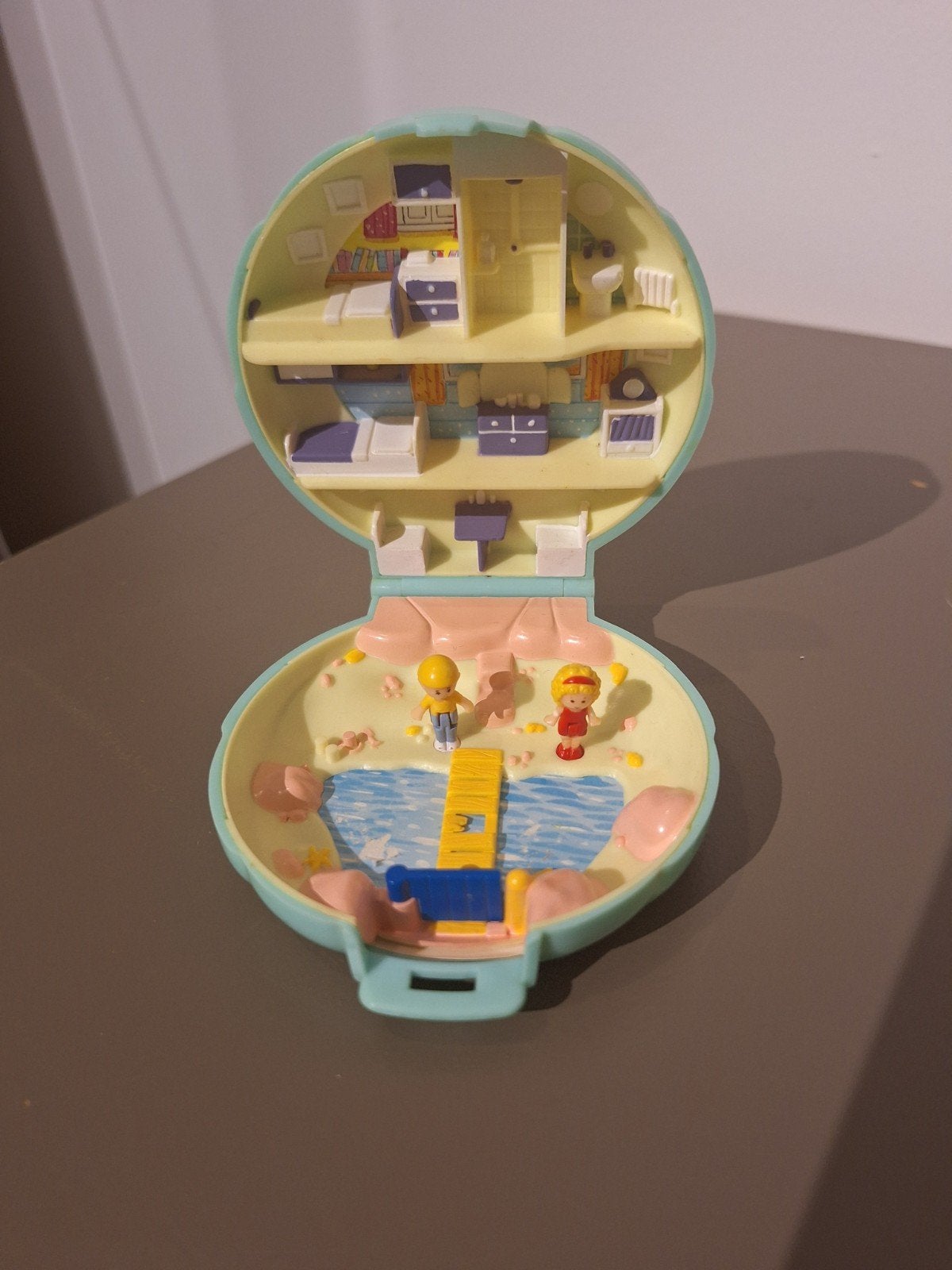 Polly pockey beach house, Ophalen
