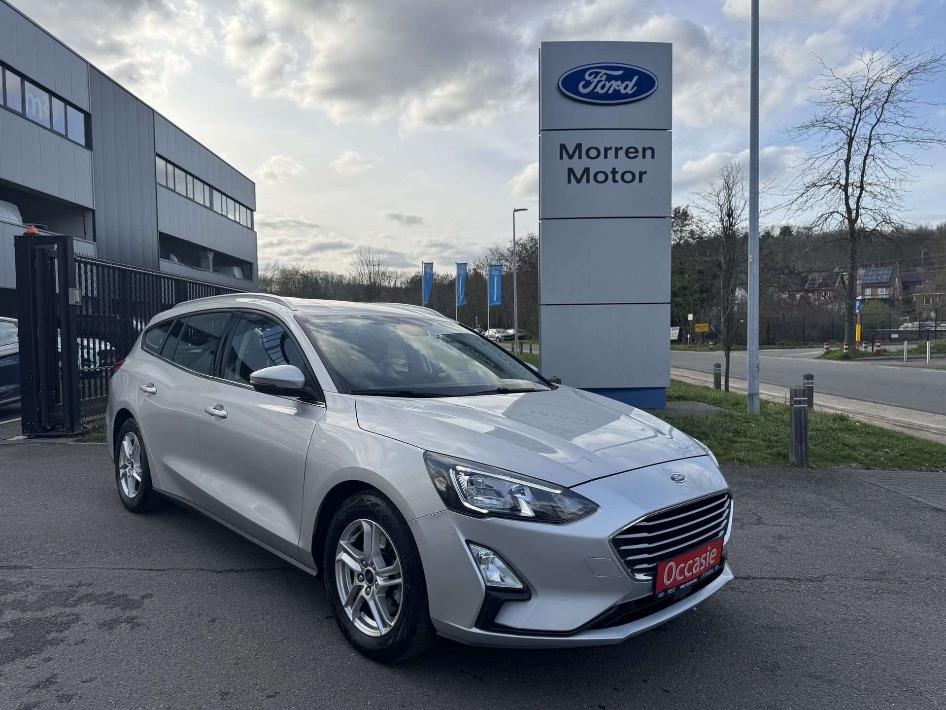 Ford Focus Connected EcoBoost *03773 OC0630, Autos, Ford, Focus, Achat, Euro 6, Boîte manuelle