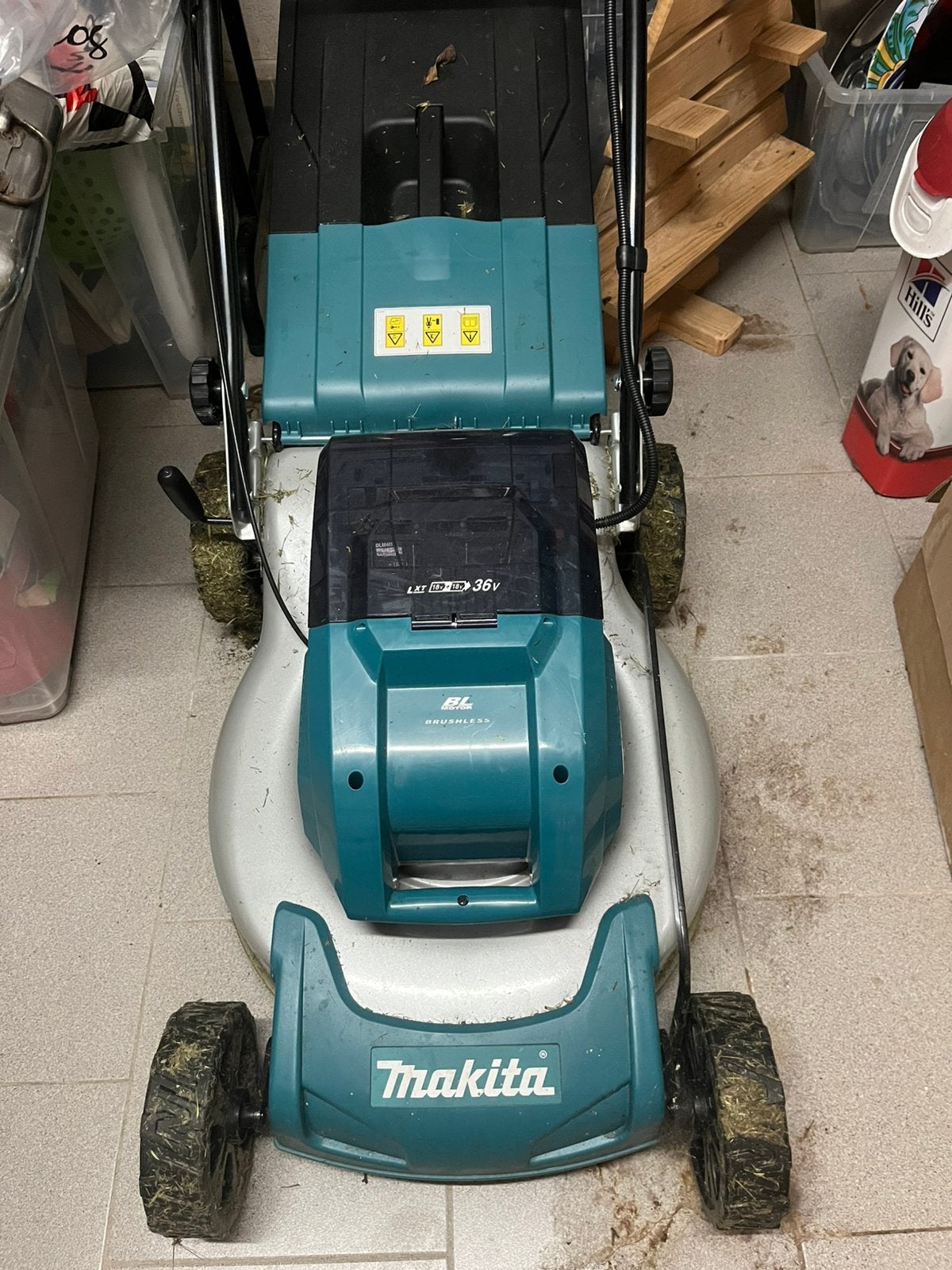 Tondeuse Makita 36V DLM463, Tuin en Terras, Ophalen, Zo goed als nieuw