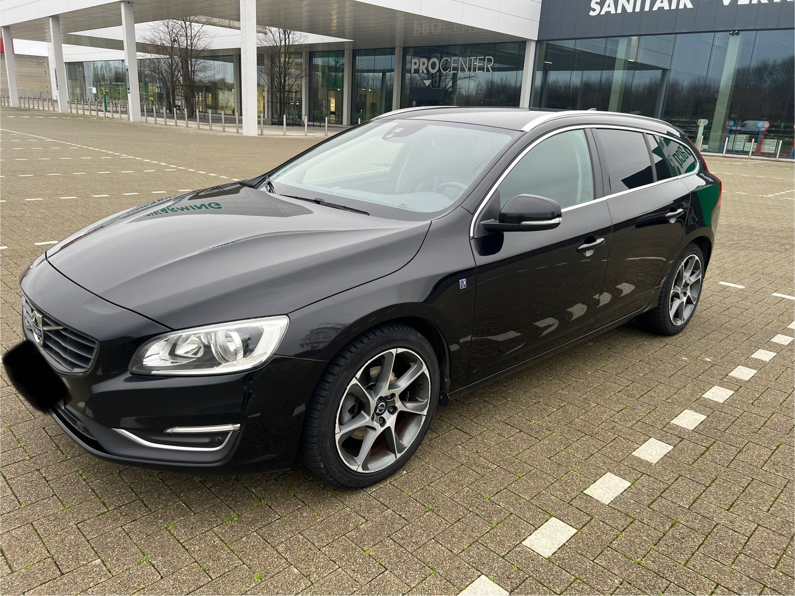 Volvo v60 d2 88 kw 120pk Bj 2016 met 227km, Autos, Volvo, Alarme, Achat, Euro 6, Boîte manuelle