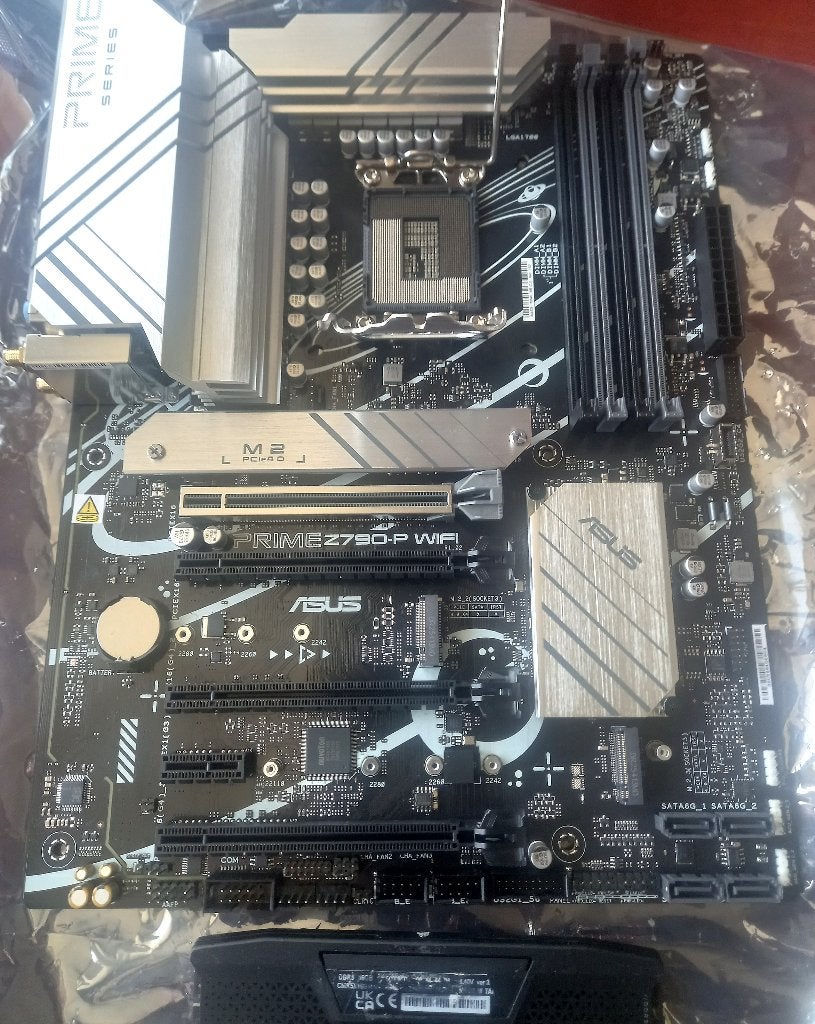 ASUS Prime Z790-P met Corsair Vengeance 16 Gb DDR5 6000 MHz, Verzenden, Zo goed als nieuw, Desktop, DDR5