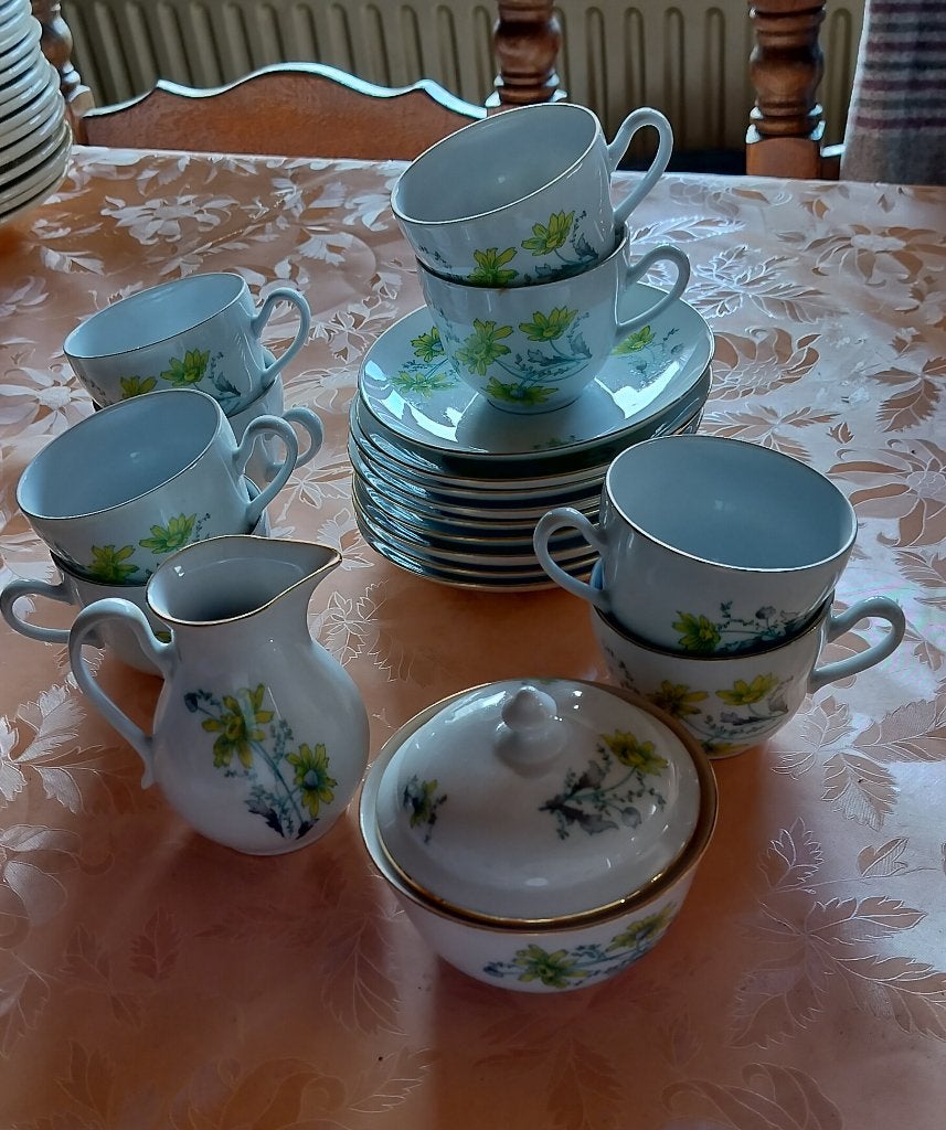 8delig koffie servies, Ophalen
