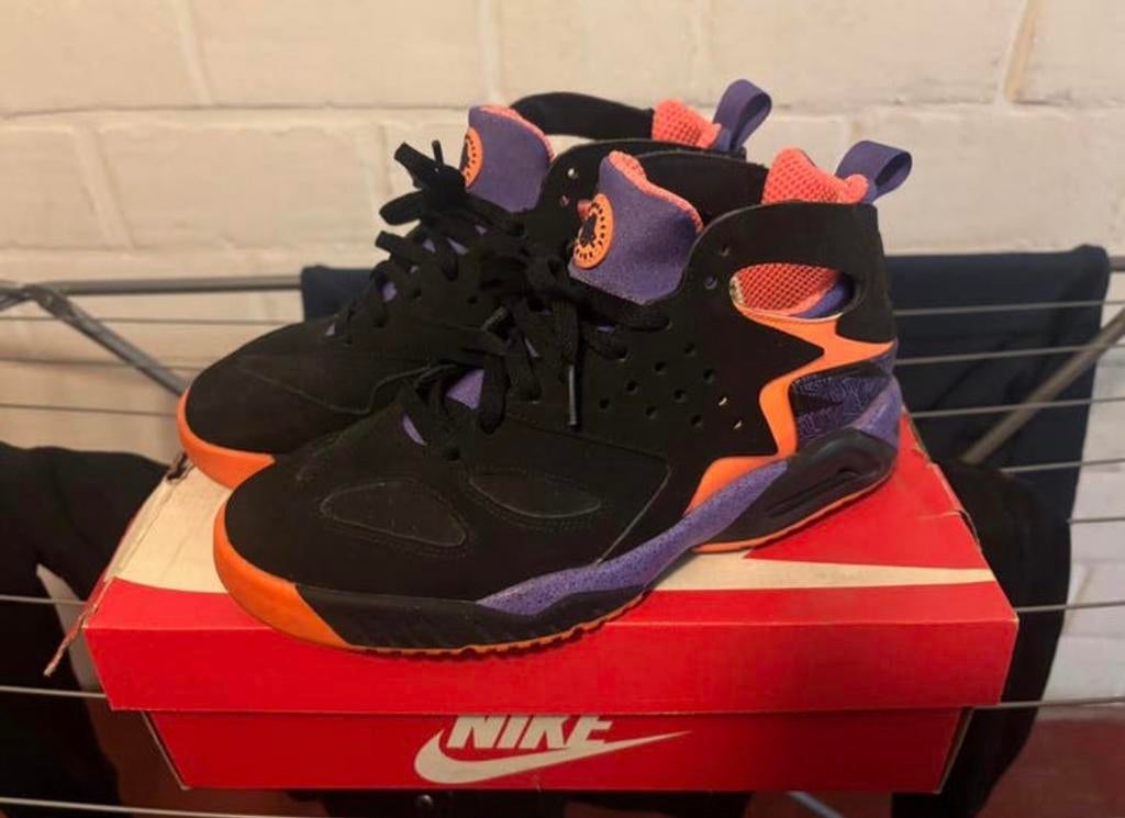Nike Air Huarache Tech Challenge “Phoenix Suns” size 41, Kleding | Heren, Schoenen, Ophalen, Zwart, Zo goed als nieuw, Sneakers