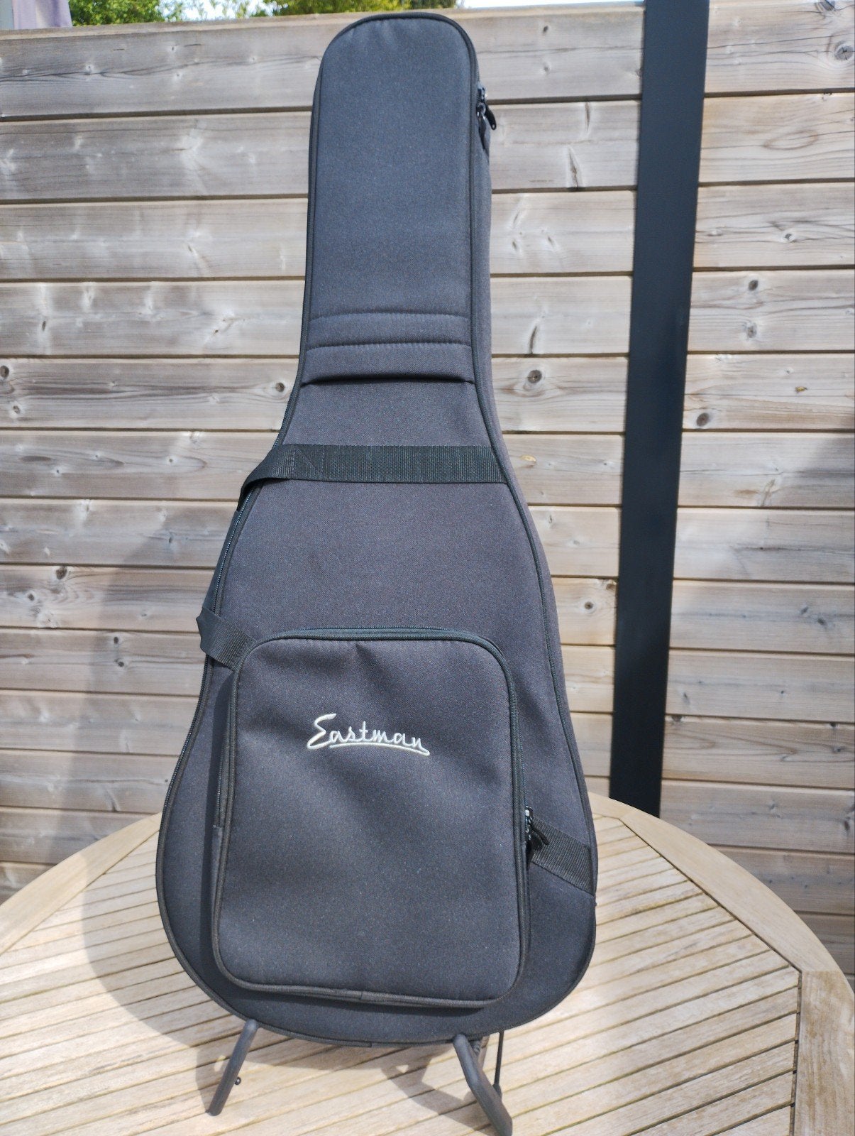 Eastman softcase, Muziek en Instrumenten, Behuizingen en Koffers, Ophalen of Verzenden, Akoestische gitaar