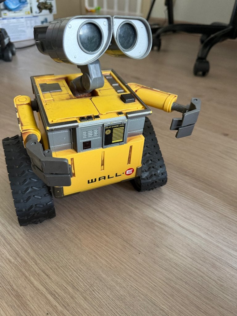 Wall•E, Ophalen, Overige figuren, Zo goed als nieuw, Beeldje of Figuurtje