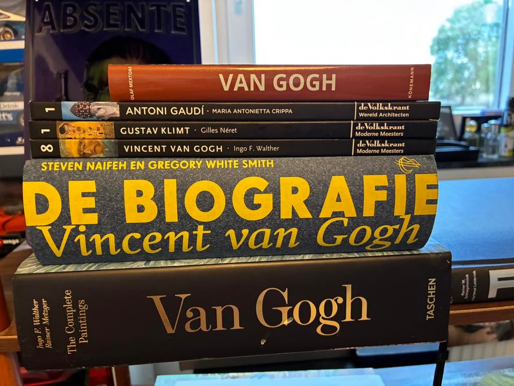 Kunstboeken van GOGH,klimt, banksy,gaudi,, Boeken, Ophalen