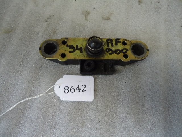 RF900 1993 - 1996 Suzuki Slot Zadelslot mechanisme D1-22336
