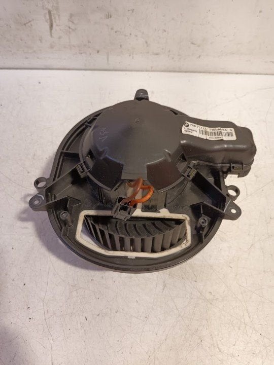 Kachel ventilator motor BMW 3 serie, BMW, Onderdelen@venauto.nl, Van der Ven Autorecycling B.V., Ettenseweg 76, 4706 PB Roosendaal, The Netherlands